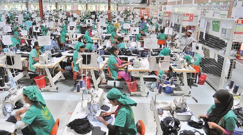 শ্রমিকদের বেতন ও ঈদ বোনাস নিয়ে নির্দেশনা দিলেন মন্ত্রী