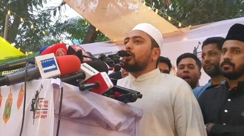 পুরোনো সংবিধানের কথা বললে হাসিনাকেই প্রধানমন্ত্রী হিসেবে মেনে নিতে হবে: নাহিদ ইসলাম