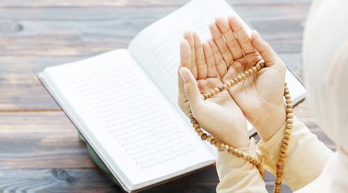 যে দোয়া ১০০ বার পড়লে নেকিতে সবার উপরে থাকবেন