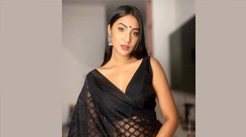 আবেগঘন পোস্টে দীর্ঘ সংগ্রামের কথা জানালেন তারকা অভিনেত্রী