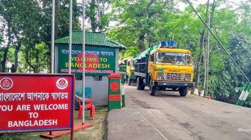 দোল পূর্ণিমা উপলক্ষে আখাউড়া স্থলবন্দরে আমদানি-রপ্তানি বন্ধ