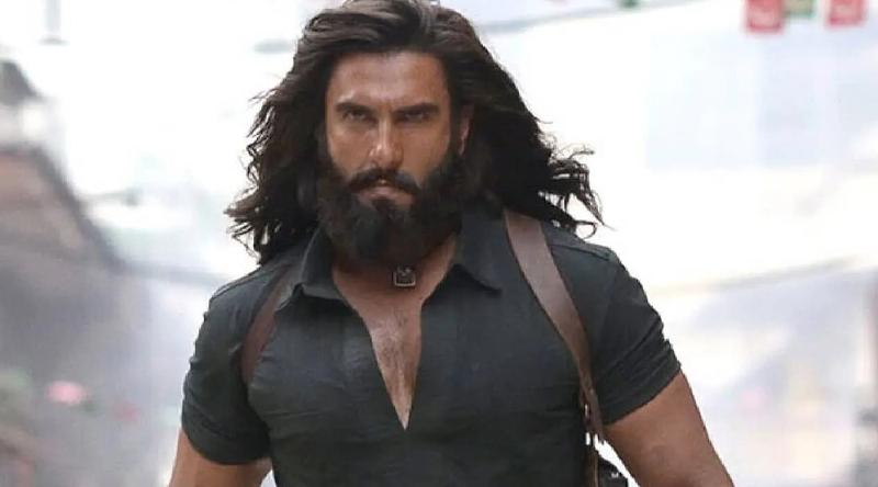 চন্দ্রগ্রহণের কারণেই পিছিয়েছে ‘ধুরন্ধর ২’ ছবির ট্রেলার মুক্তি!