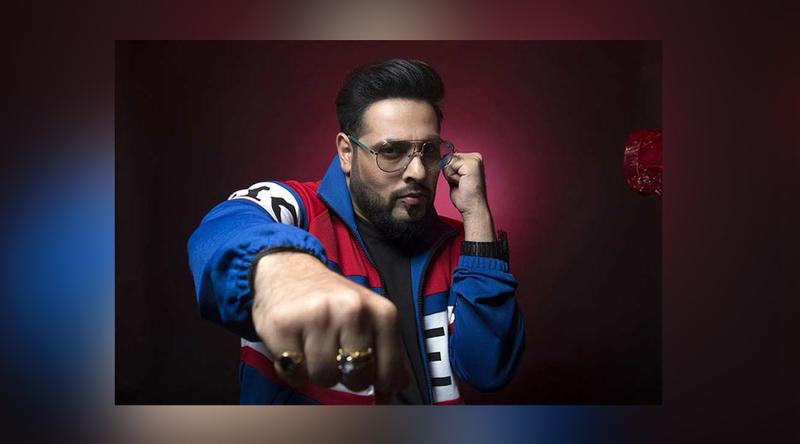 লন্ডনের মাটিতে দাঁড়িয়ে কেন ‘হুমকি’ দিলেন বাদশা?