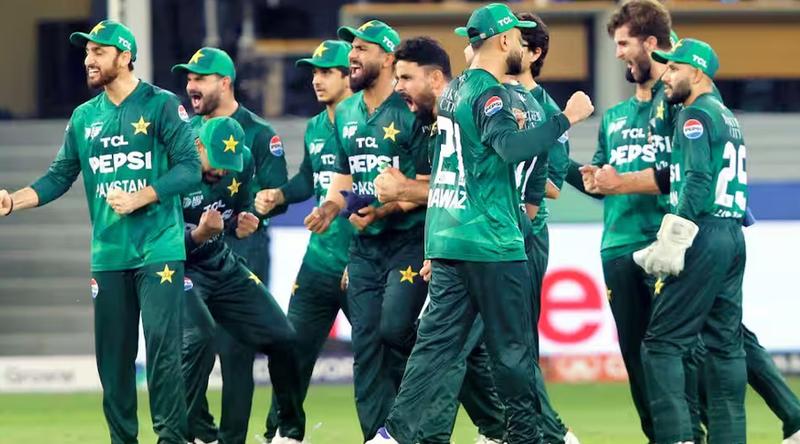 ওয়ানডে সিরিজ খেলতে রোববার ঢাকায় আসছে পাকিস্তান