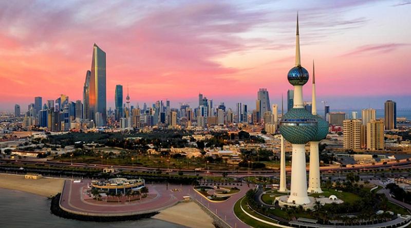 আটকে পড়া প্রবাসীদের জন্য ভিসার মেয়াদ বাড়াল কুয়েত