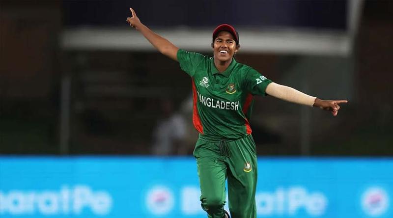 প্রথমবার ইংল্যান্ডে খেলা নিয়ে কী বললেন বাংলাদেশি অলরাউন্ডার?