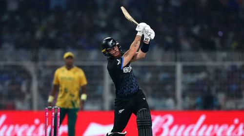 ফিন অ্যালেনের ঝড়ো সেঞ্চুরিতে দক্ষিণ আফ্রিকাকে হারিয়ে ফাইনালে নিউজিল্যান্ড