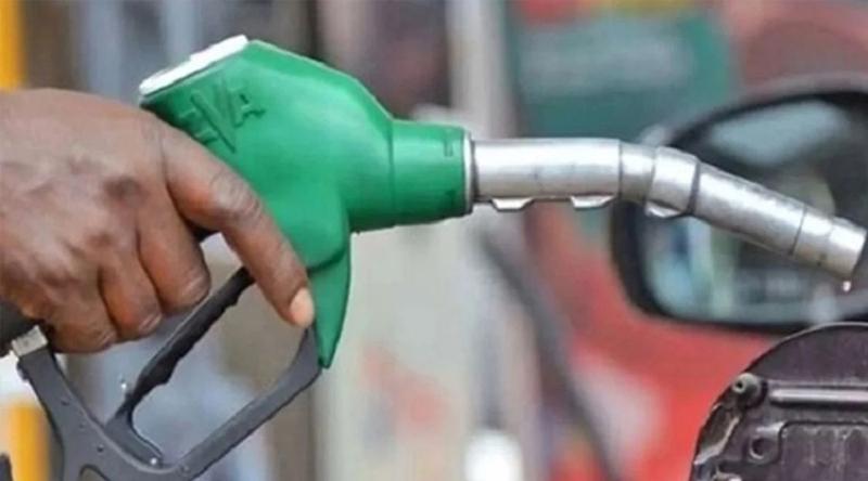 জ্বালানি তেলের দাম ১৫০ ডলারে পৌঁছাতে পারে : বিশ্লেষকের সতর্কবার্তা