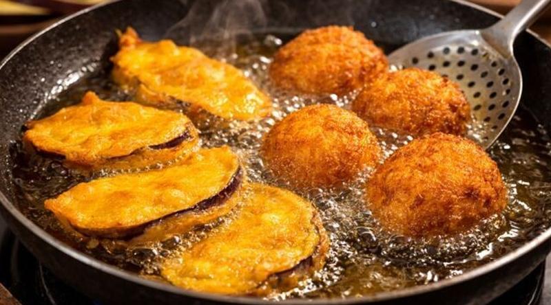 ইফতারে অতিরিক্ত ভাজাপোড়া খেলে হতে পারে কোনসব ক্ষতি?