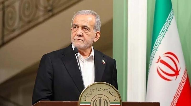 ঘাঁটি ব্যবহারের অনুমতি না দেওয়ায় স্পেনের প্রশংসা করলেন ইরানি প্রেসিডেন্ট