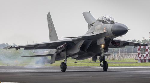 মাঝ আকাশে নিখোঁজ ভারতের যুদ্ধবিমান