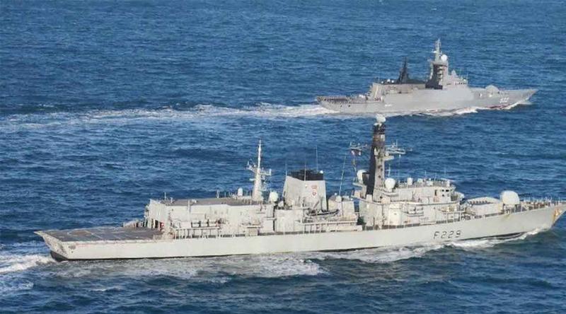 এবার চার রুশ যুদ্ধজাহাজে হামলা, ব্যাপক ক্ষতি