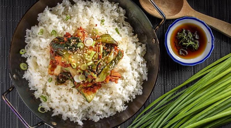 রাতে ভাত খেলে শরীরে কী হয়?