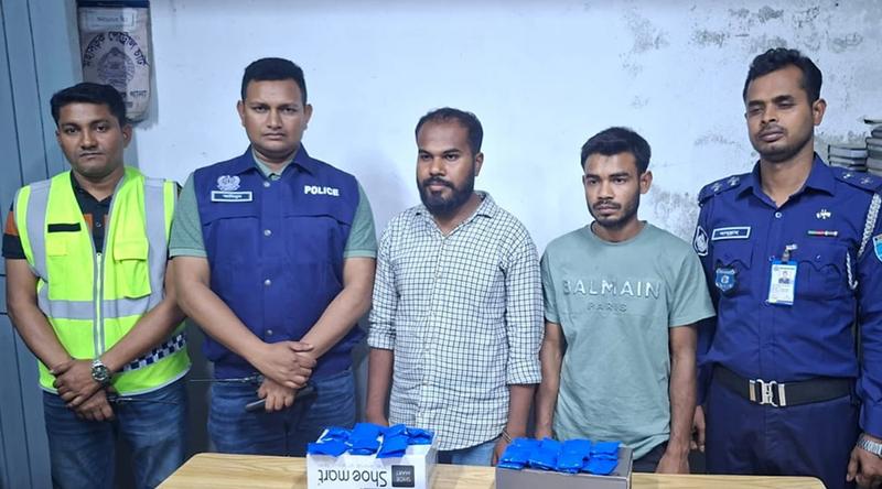 মানিকগঞ্জে ৬ হাজার পিস ইয়াবাসহ ২ মাদক কারবারী আটক