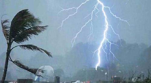 আগামী পাঁচ দিন দেশে বৃষ্টি ও বজ্রবৃষ্টির সম্ভাবনা, বাড়তে পারে রাতের তাপমাত্রা