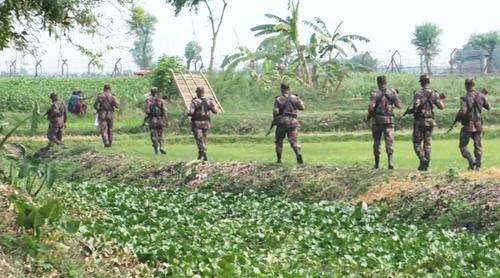 তেল পাচার ঠেকাতে পঞ্চগড় সীমান্তে বিজিবির নজরদারি জোরদার