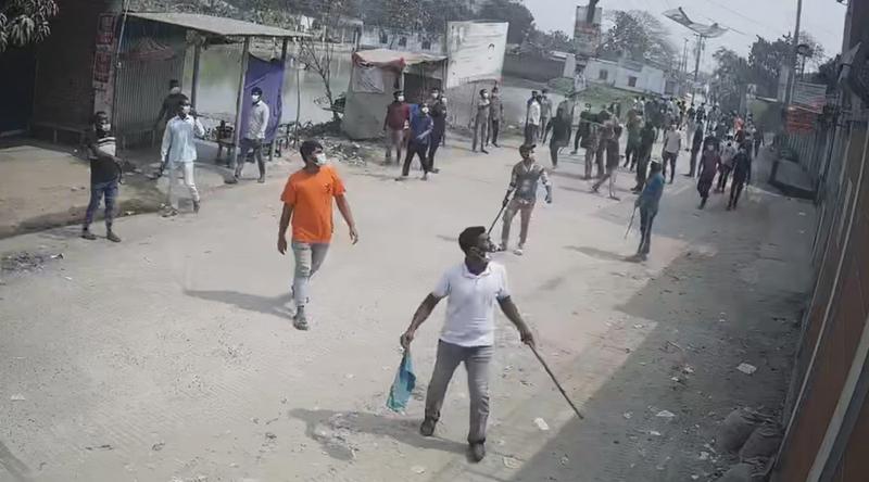 গাজীপুরে বিএনপির ২ গ্রুপের সংঘর্ষ, গুলি ও ককটেল বিস্ফোরণ