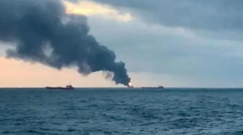 হরমুজ প্রণালীতে জ্বলন্ত জাহাজের ছবি প্রকাশ করলো ইরানি গণমাধ্যম