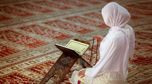 নারী সাহাবিরা কীভাবে কাটাতেন রমজান?