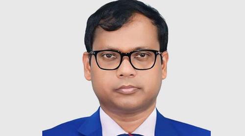 তদন্তে তথ্য না দেওয়ায় ডিসি সারোয়ারের বিরুদ্ধে আইনি পদক্ষেপের নির্দেশ