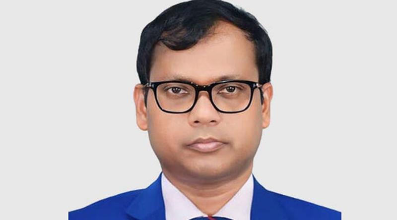 তদন্তে তথ্য না দেওয়ায় ডিসি সারোয়ারের বিরুদ্ধে আইনি পদক্ষেপের নির্দেশ