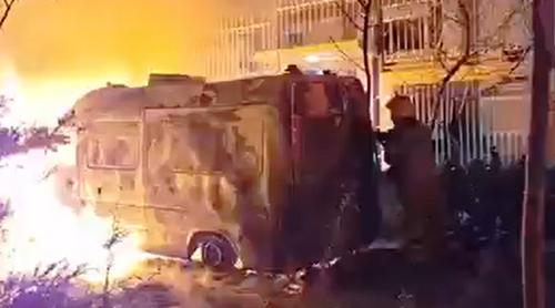 তেহরানে চলন্ত অ্যাম্বুলেন্সে আঘাত হানল ইসরাইলের ক্ষেপণাস্ত্র