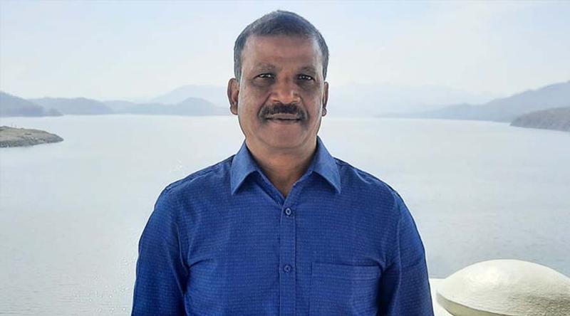 শেখ হাসিনার রাজনৈতিক অবস্থা নিয়ে আসিফ নজরুলের ফেসবুক পোস্ট