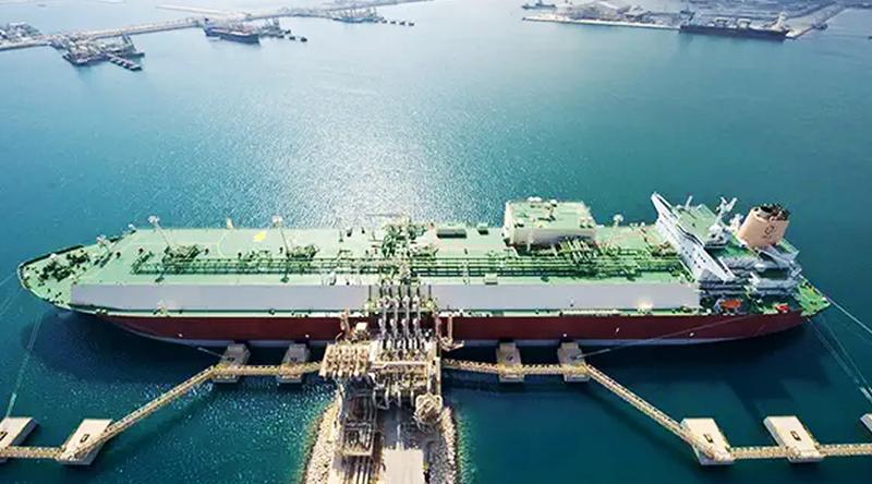 ১০ এলএনজি ট্যাংকার লিজ দিতে চায় কাতার