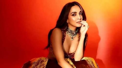 মা হওয়ার পর কাজ থেকে দূরে কিয়ারা আদভানি!