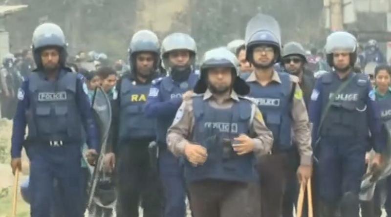 চট্টগ্রামের জঙ্গল সলিমপুরে যৌথ বাহিনীর অভিযান