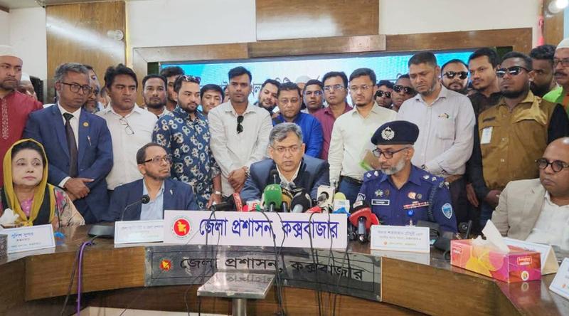 হাদি হত্যার দুই আসামিকে দেশে ফেরানোর উদ্যোগ নেওয়া হচ্ছে : স্বরাষ্ট্রমন্ত্রী