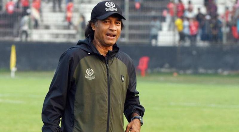 প্রবাসী ফুটবলাররাও আমাদেরই সন্তান: মানিক