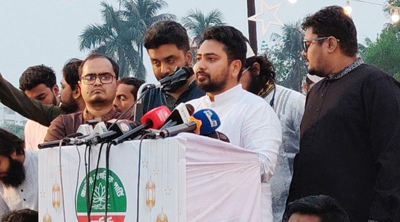 ঐক্যবদ্ধভাবে আমরা অন্তর্বর্তী সরকারের সকল অধ্যাদেশ বাস্তবায়ন করব : নাহিদ ইসলাম