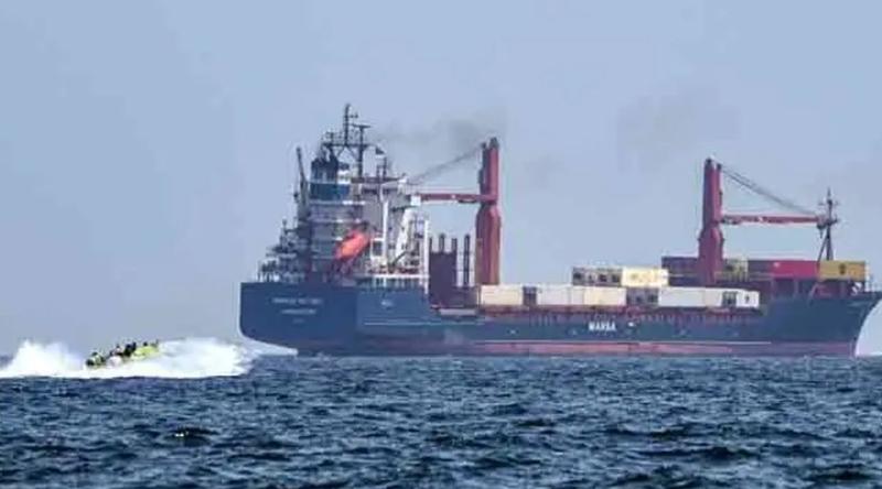 মধ্যপ্রাচ্য থেকে ‘এক লিটার তেলও’ রপ্তানি করতে দেওয়া হবে না : আইআরজিসি