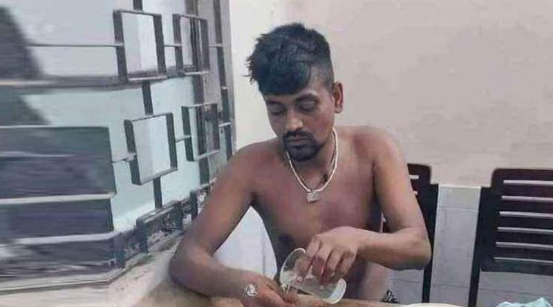 ঢাবিতে তোফাজ্জল হত্যা মামলায় পলাতক ২২ জনের বিরুদ্ধে গ্রেপ্তারি পরোয়ানা