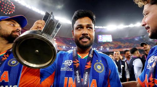 শচীনের উপদেশে বিশ্বকাপ সেরা সঞ্জু স্যামসন