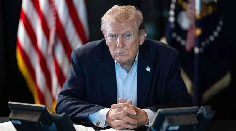 হরমুজ প্রণালীতে ইরানের মাইন স্থাপন নিয়ে কঠোর হুঁশিয়ারি ট্রাম্পের