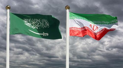 সৌদি আরবে ড্রোন ও মিসাইল ছুড়ল ইরান