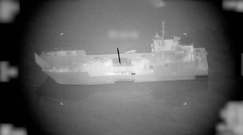 হরমুজ প্রণালীতে পরপর তিনটি কার্গো জাহাজে হামলা