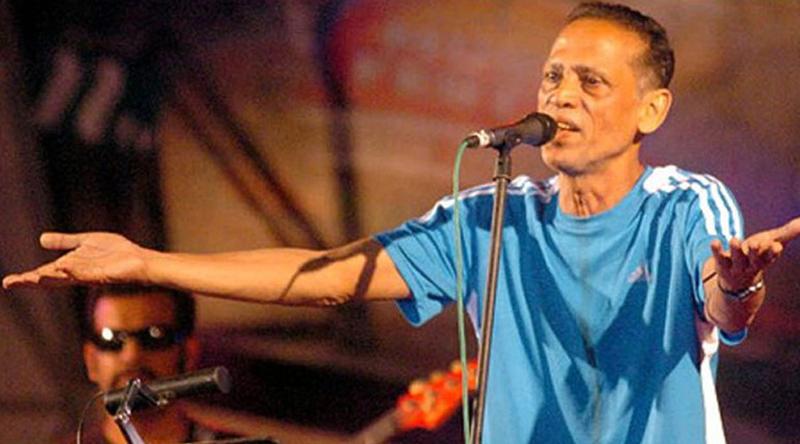 'পাপড়ি' আজম খানের কে ছিলেন?