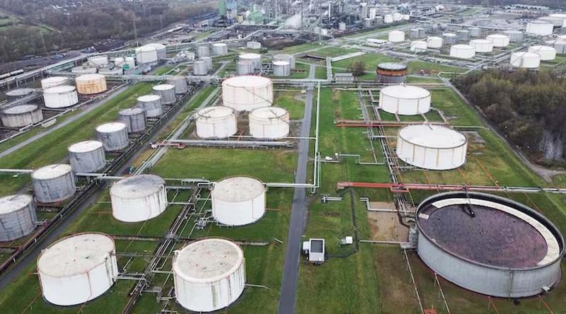 নিজেদের মজুত থেকে ১৭ কোটি ২০ লাখ ব্যারেল তেল ছাড়ার ঘোষণা যুক্তরাষ্ট্রের