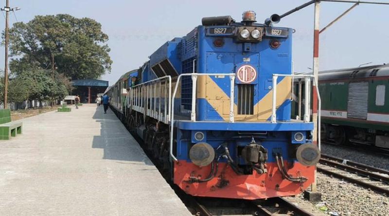 ঈদ ফিরতি ট্রেনযাত্রার টিকিট বিক্রি শুরু ১৩ মার্চ
