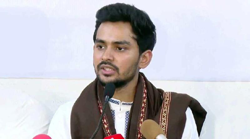 রাষ্ট্রপতিকে এই অধিবেশনে অভিশংসন করতে হবে: আসিফ মাহমুদ