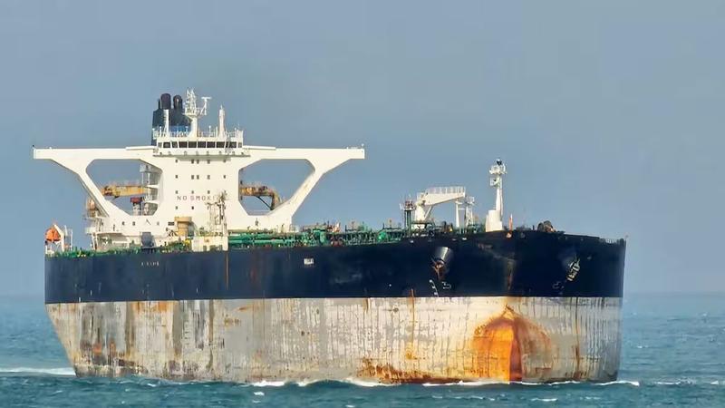 হরমুজ প্রণালিতে ২ ভারতীয় ট্যাংকারকে যাওয়ার অনুমতি দিলো ইরান