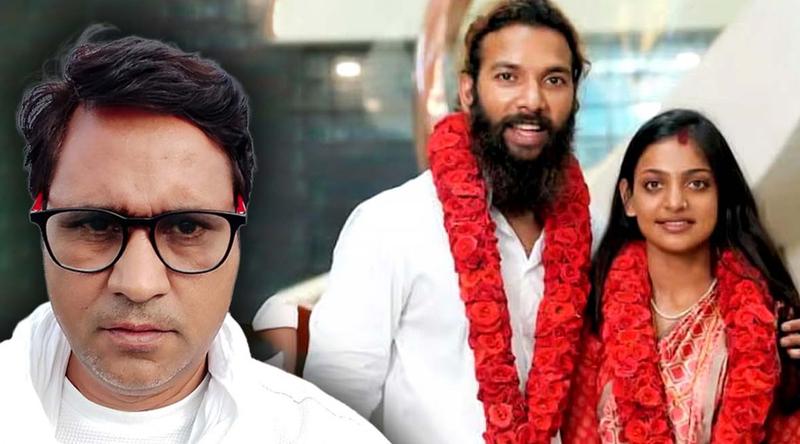 মহাকুম্ভের মোনালিসার বিয়ে হতেই কেন ক্ষুব্ধ পরিচালক সনোজ?