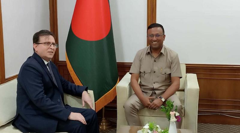 প্রধানমন্ত্রীর পররাষ্ট্র বিষয়ক উপদেষ্টার সঙ্গে ঢাকায় নিযুক্ত তুরস্কের রাষ্ট্রদূত রামিসের সাক্ষাৎ