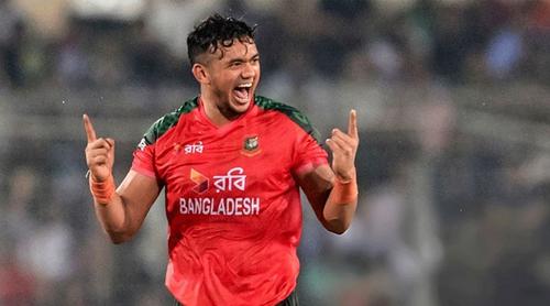 বর্ষসেরা বোলিংয়ের স্বীকৃতি পেলেন তাসকিন