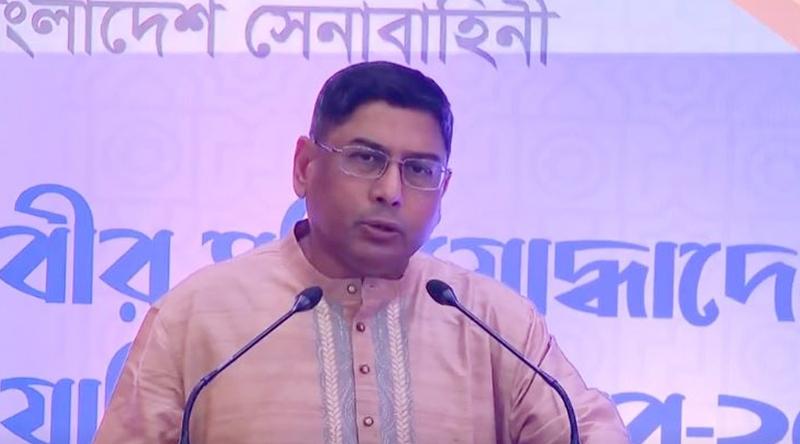 মুক্তিযোদ্ধাদের দেখানো পথেই হাঁটছে সেনাবাহিনী: সেনাপ্রধান