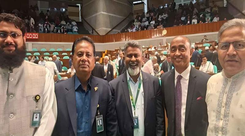 ঢাবির একই হলের ৫ এমপি, সংসদে ছবি শেয়ার করে আলোচনায়