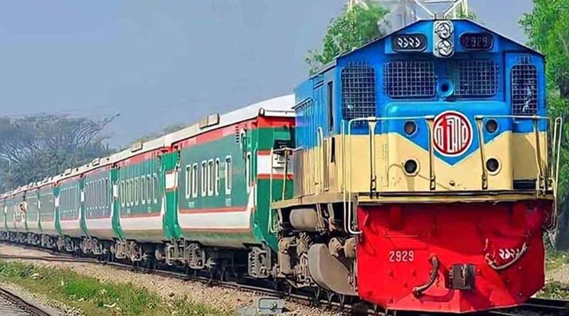 আজ থেকে বিশেষ ব্যবস্থায় চলবে ট্রেন